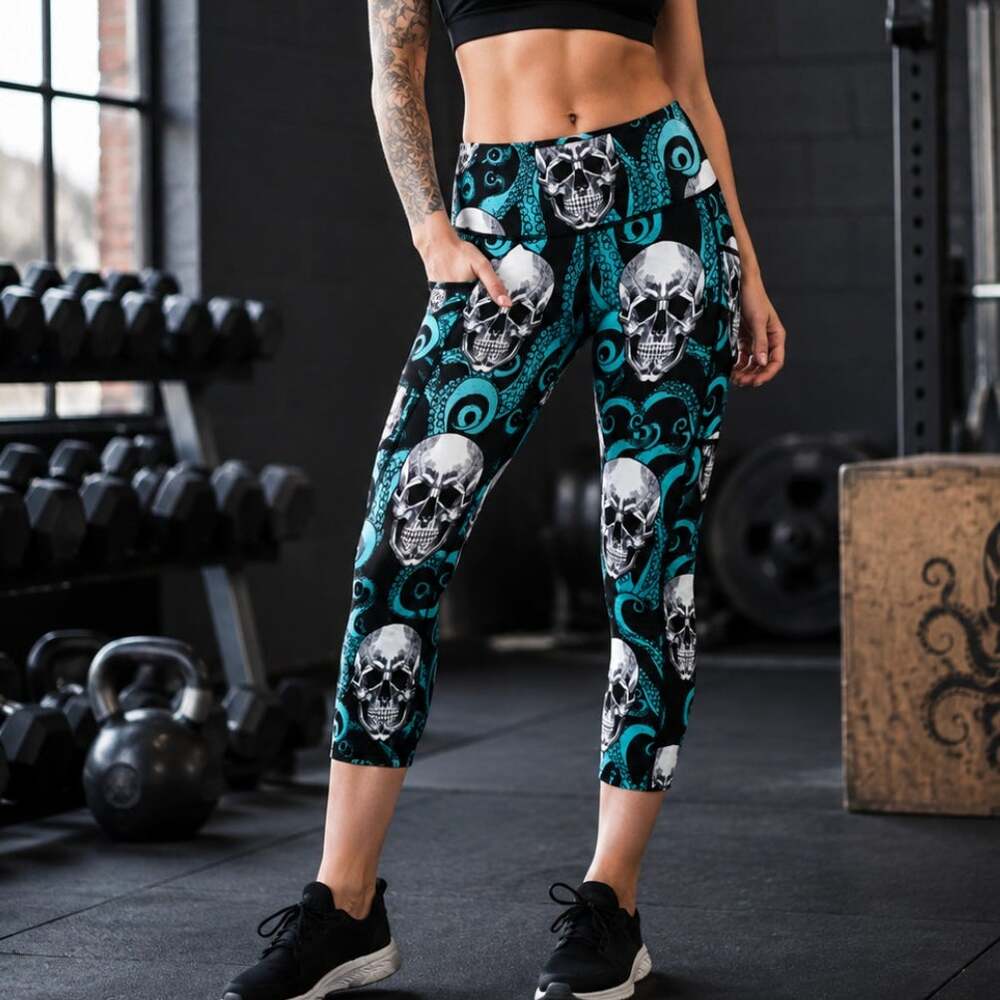 CVG Kraken Skull Octopus Cropped Leggings XS Side Pockets Gothic Activewear NWOT